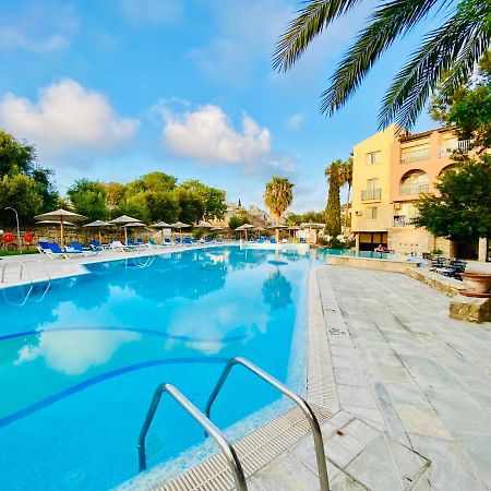 Basillica 3 Bedrooms Apartment Paphos Eksteriør billede