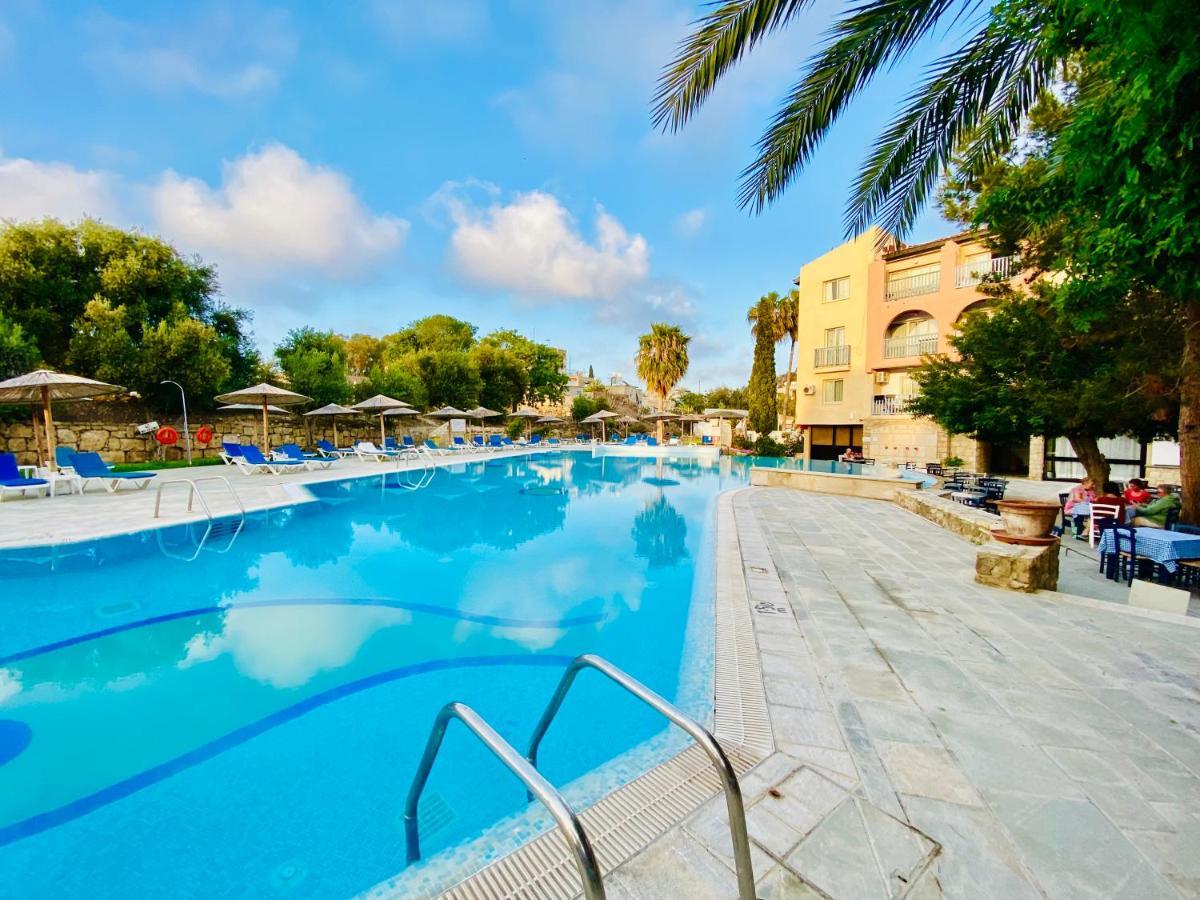 Basillica 3 Bedrooms Apartment Paphos Eksteriør billede